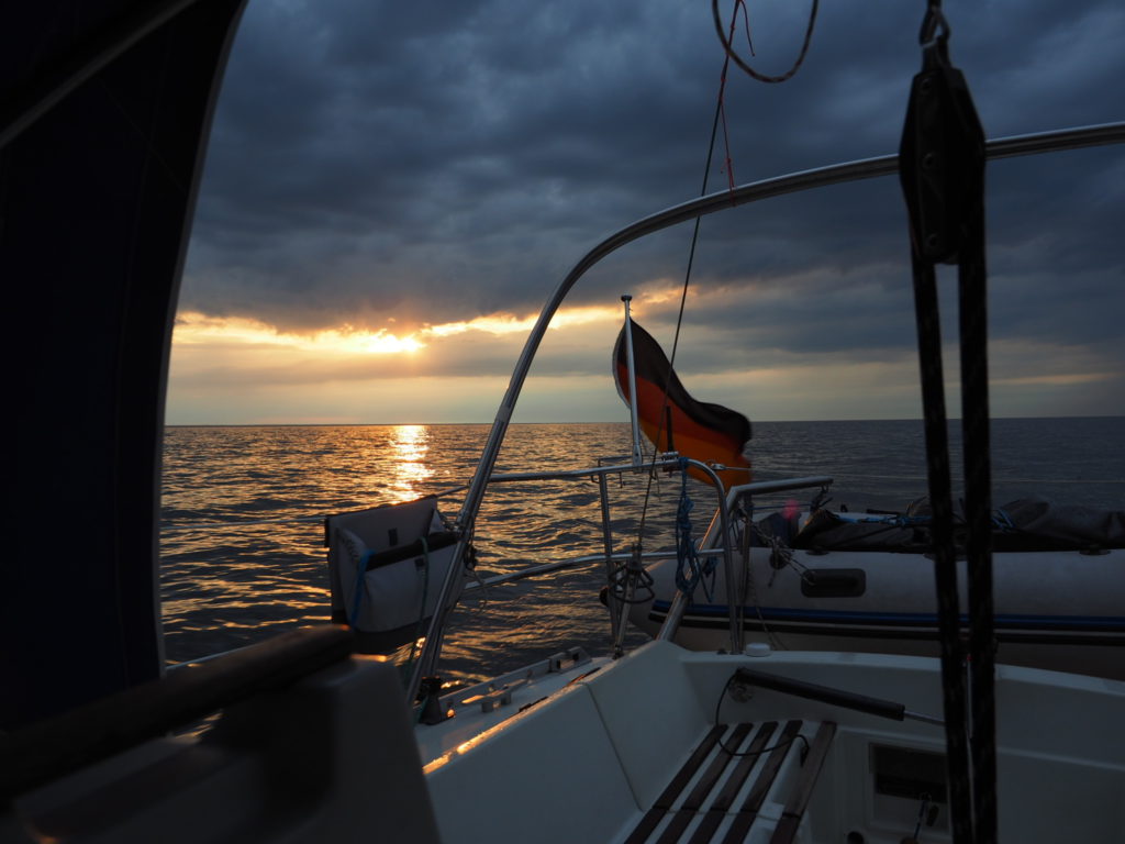 Abendstimmung mit Blick in das Cockpit